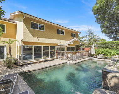 2355 Stormcroft Court - Photo Thumbnail 4