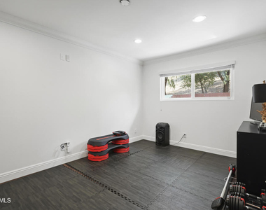 2355 Stormcroft Court - Photo Thumbnail 28