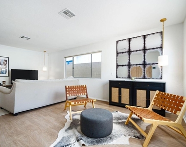 53680 Avenida Montezuma - Photo Thumbnail 15