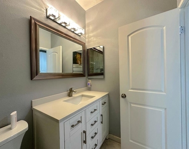 47510 Stetson Court - Photo Thumbnail 12