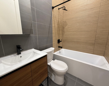 11 Marcus Garvey Boulevard - Photo Thumbnail 12