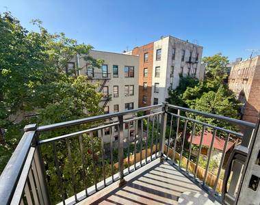 682 East 21st Street - Photo Thumbnail 5