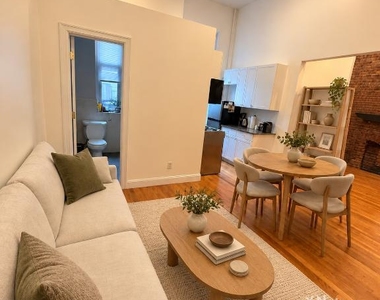 143 Montague Street - Photo Thumbnail 4