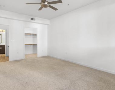 1333 Powell Street - Photo Thumbnail 50