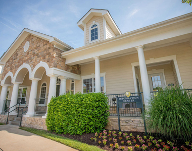 11727 Fairfax Woods Way - Photo Thumbnail 4