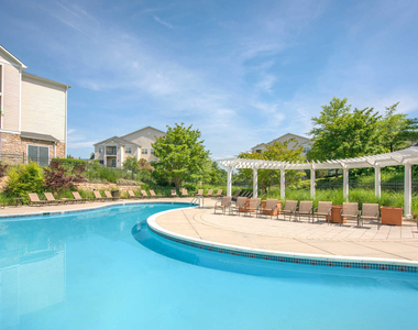 11727 Fairfax Woods Way - Photo Thumbnail 24