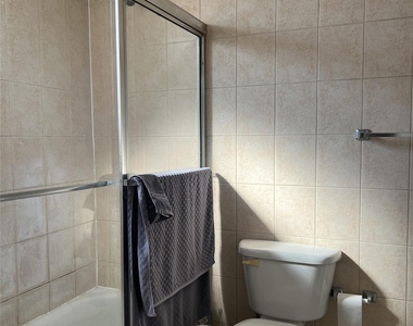 4325 215 Street - Photo Thumbnail 3