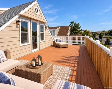 537 E Park Avenue - Photo Thumbnail 1