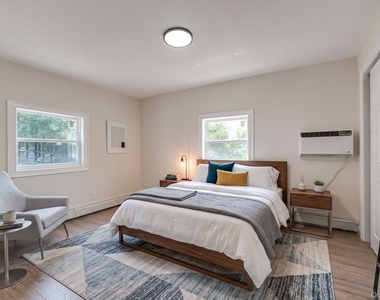 125 Sunset Avenue - Photo Thumbnail 6