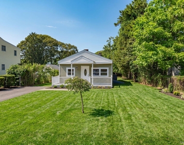 125 Sunset Avenue - Photo Thumbnail 2