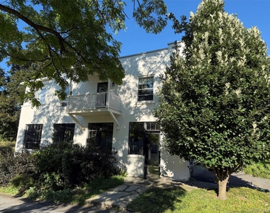 224 Main Street - Photo Thumbnail 1