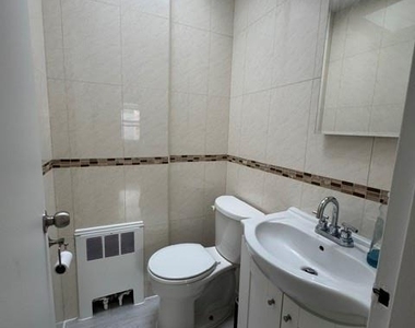 6131 185th Street - Photo Thumbnail 7