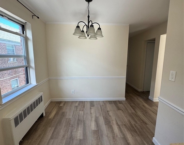 6131 185th Street - Photo Thumbnail 2