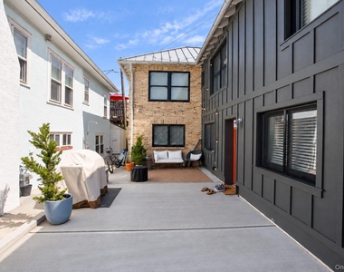 106 Pacific Boulevard - Photo Thumbnail 2