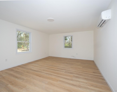 7 Eckelman Drive - Photo Thumbnail 15