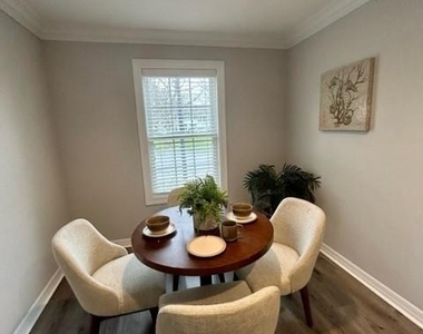 100 Vista View Drive - Photo Thumbnail 3