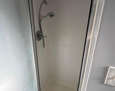53 Andover Drive - Photo Thumbnail 5