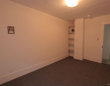75 Maple Street - Photo Thumbnail 3