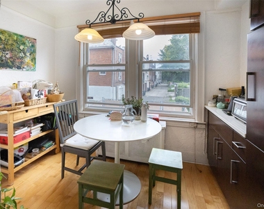 94-14 68th Avenue - Photo Thumbnail 5