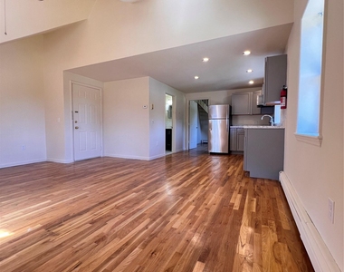 74 North Street - Photo Thumbnail 3
