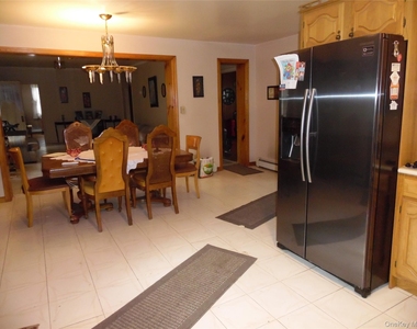 176 Post Hill Road - Photo Thumbnail 6