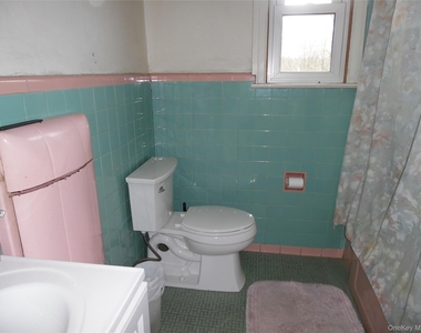 176 Post Hill Road - Photo Thumbnail 15