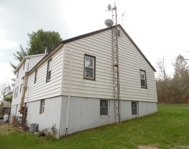 176 Post Hill Road - Photo Thumbnail 4