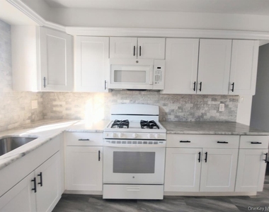 91 North Street - Photo Thumbnail 6