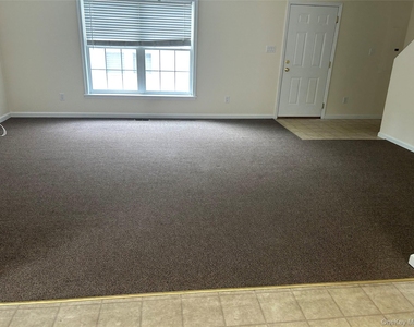 30 Woodside Avenue - Photo Thumbnail 8