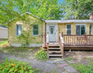 220 South Street - Photo Thumbnail 2