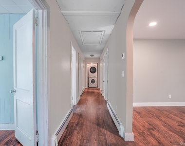 220 South Street - Photo Thumbnail 4