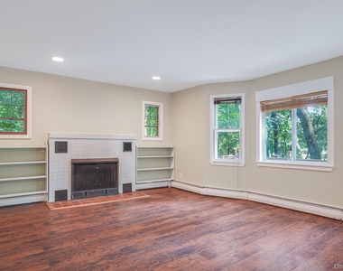 220 South Street - Photo Thumbnail 6