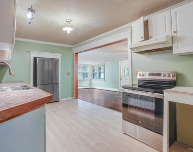 220 South Street - Photo Thumbnail 16