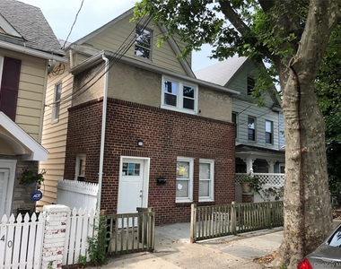 142 North Terrace Avenue - Photo Thumbnail 13
