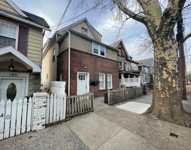 142 North Terrace Avenue - Photo Thumbnail 10