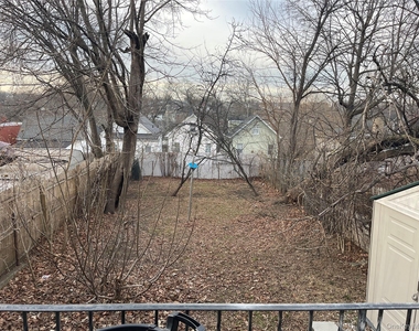 142 North Terrace Avenue - Photo Thumbnail 7