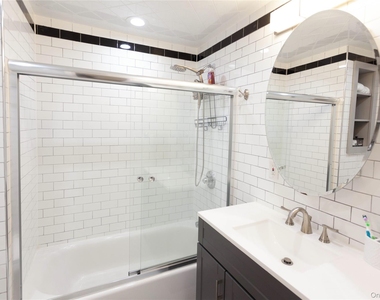 335 E Olive Street - Photo Thumbnail 11