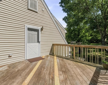 539 Elizabeth Road - Photo Thumbnail 2