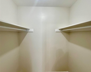 13-19 Cole Street - Photo Thumbnail 14