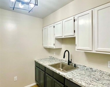 13-19 Cole Street - Photo Thumbnail 8