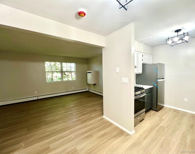 13-19 Cole Street - Photo Thumbnail 6