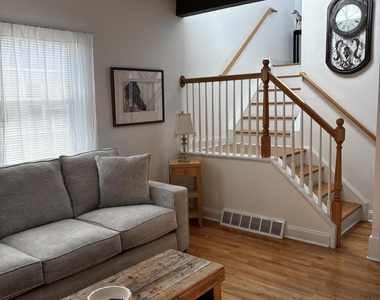 39 Doten Avenue - Photo Thumbnail 1
