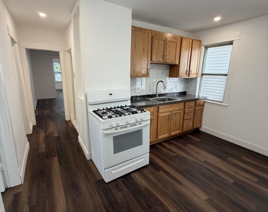 332-334 Duane Avenue - Photo Thumbnail 16