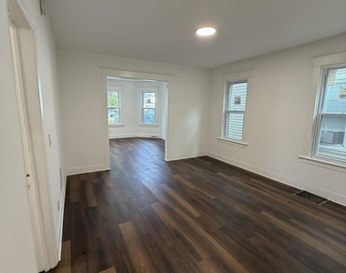 332-334 Duane Avenue - Photo Thumbnail 17