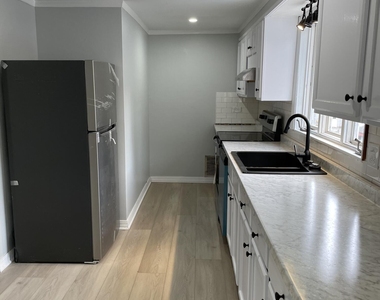 75 Union Street - Photo Thumbnail 5