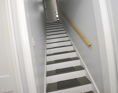 83 Osborne Road - Photo Thumbnail 7
