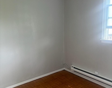 47 Thorpe Avenue - Photo Thumbnail 6