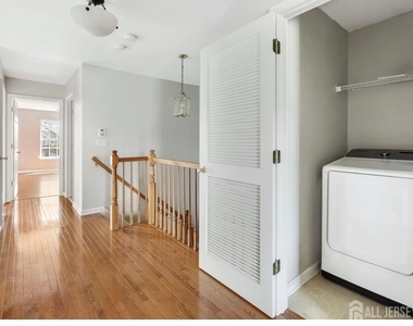 50 Wlodarczyk Place - Photo Thumbnail 21