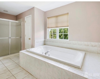 50 Wlodarczyk Place - Photo Thumbnail 23