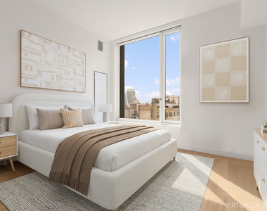 280 W 24th Street - Photo Thumbnail 3
